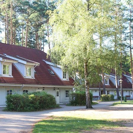 Martas Gaestehaeuser Gross Vaeter See Templin Exteriör bild