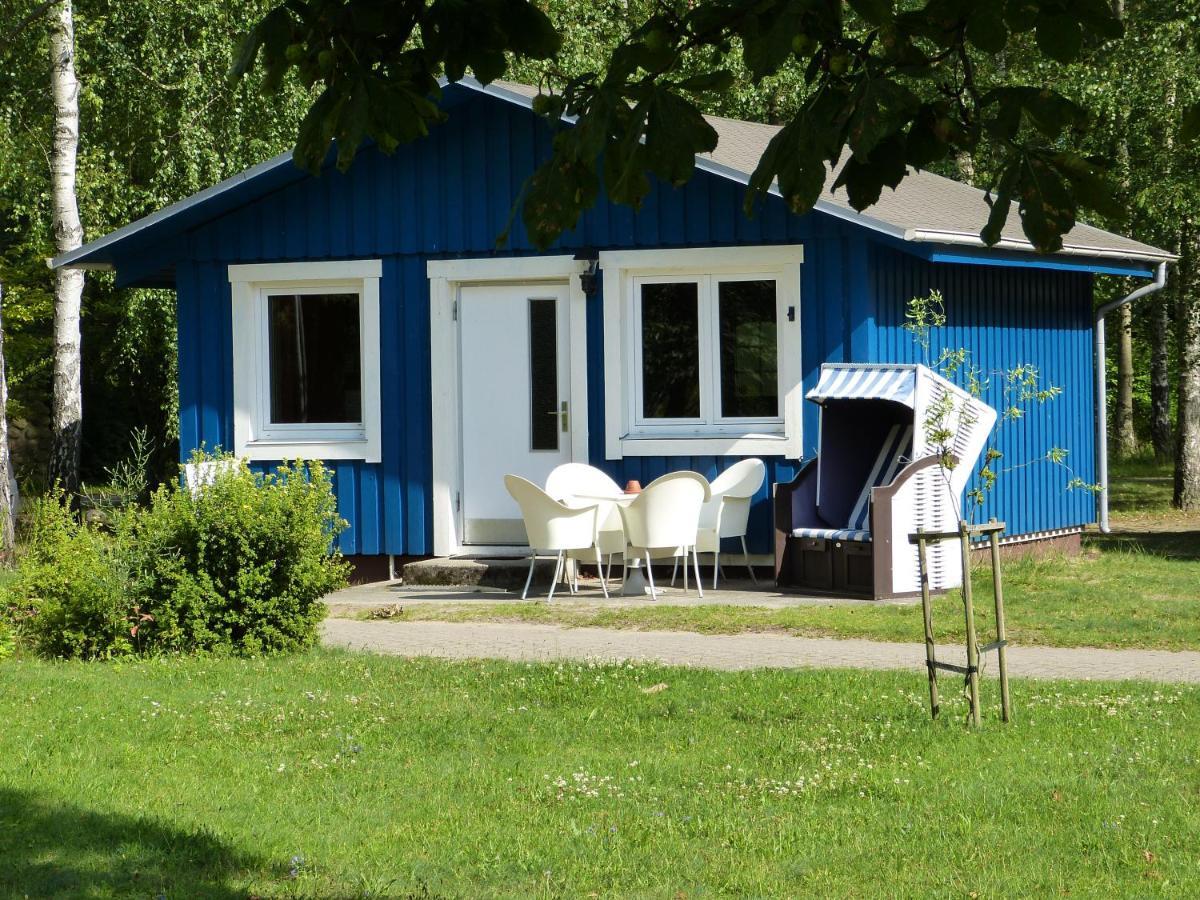 Martas Gaestehaeuser Gross Vaeter See Templin Exteriör bild